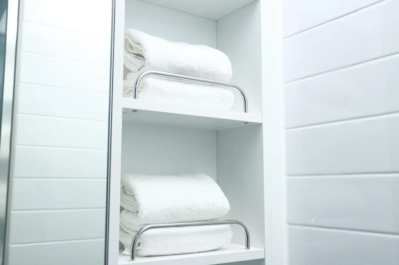 Shine Hotel Incheon Airport Hotel apartamentowy