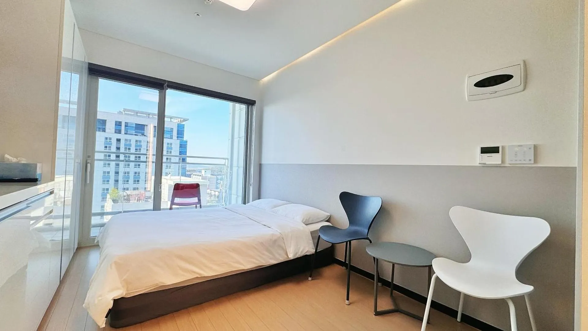 Shine Hotel Incheon Airport 대한민국