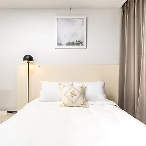 https://urbanstayyeonsan.busan-hotelsweb.com