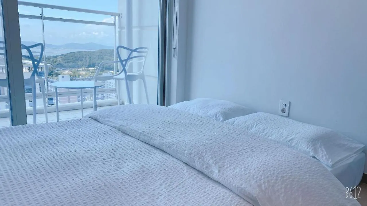 Shine Hotel Incheon Airport Aparthotel