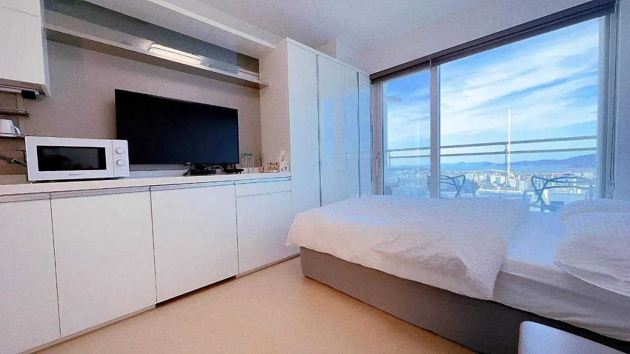 Shine Hotel Incheon Airport 0*,  대한민국